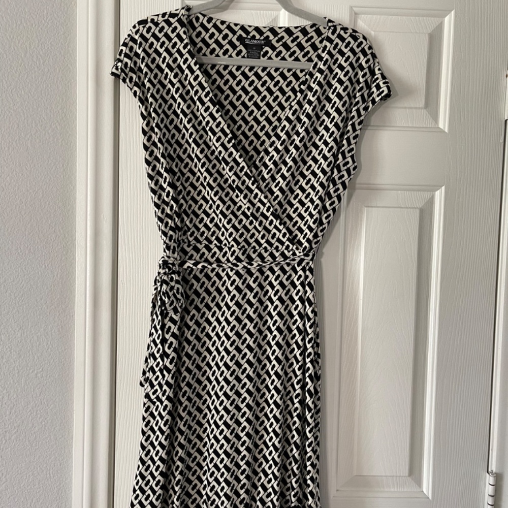 Glamour, classy, dress, work, lunch dinner, date night